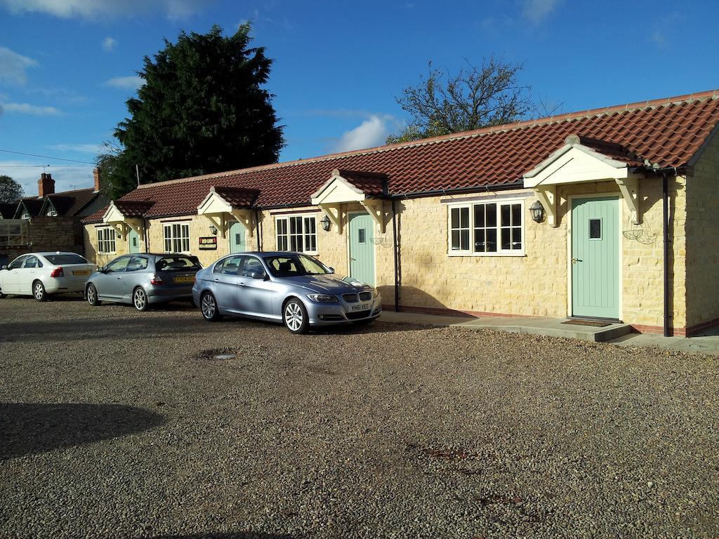 Red Lion Dunston Hotel Branston  Exterior photo